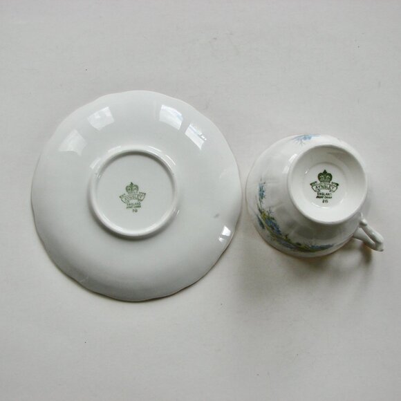 Vintage Aynsley Blue Floral Teacup and Saucer Bone China Gold Gilt Cornflower - Picture 6 of 8